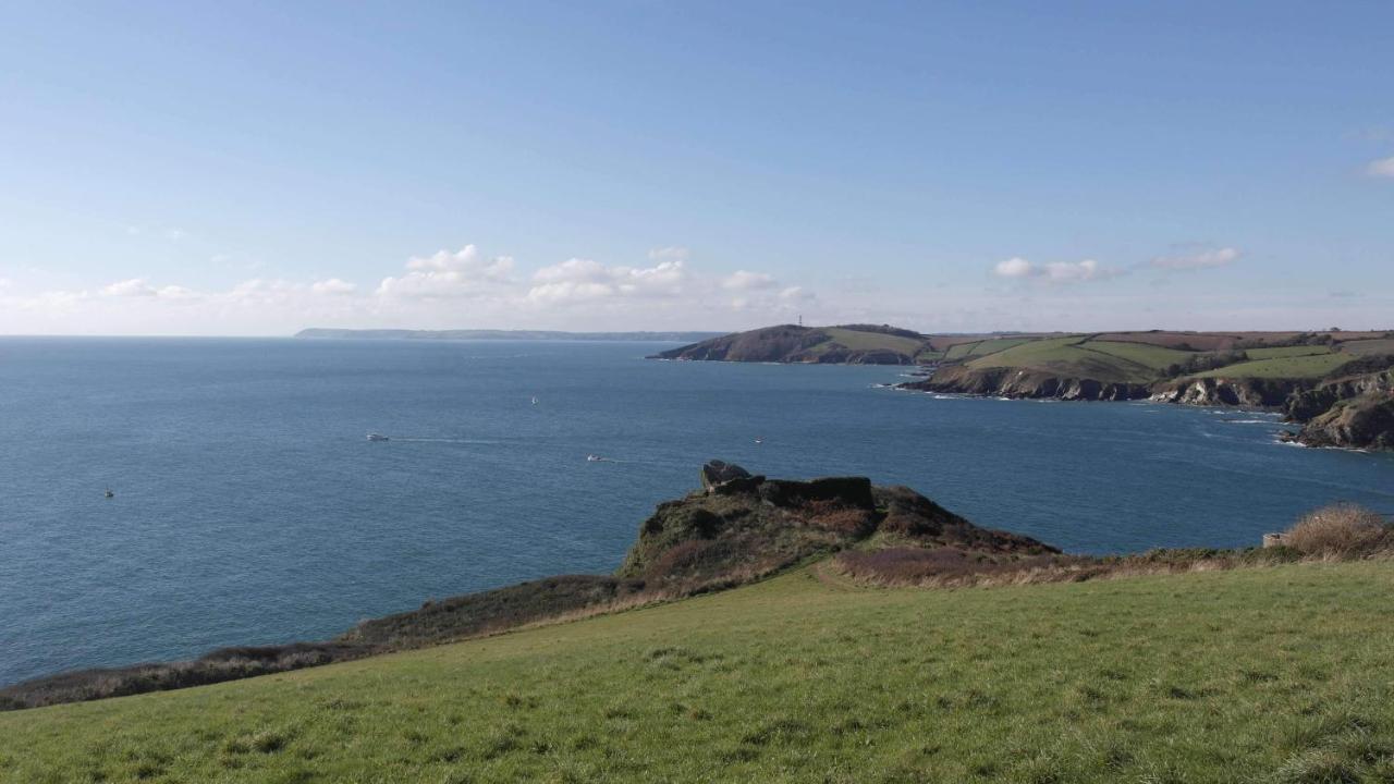 Вилла Pentire, On The Coastal Path Polruan Экстерьер фото